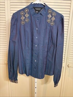 J.Peterman Button Front Top Iridescent Blue Embroidery Size 12